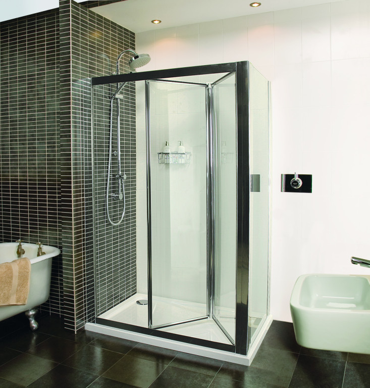 Collage Bi-Fold Door Corner