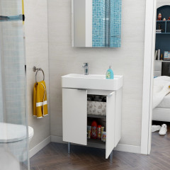Blade 600 Matt White Floor Standing
