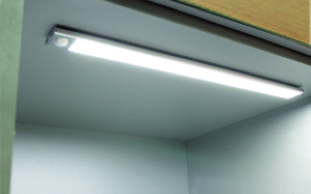 Wardrobe bar light insitu