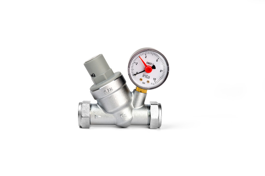 PRV22332210 1 - Pressure Reducing Valve 22mm With Gauge  And  Filter