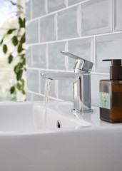 Visage-Brassware-Lifestyle